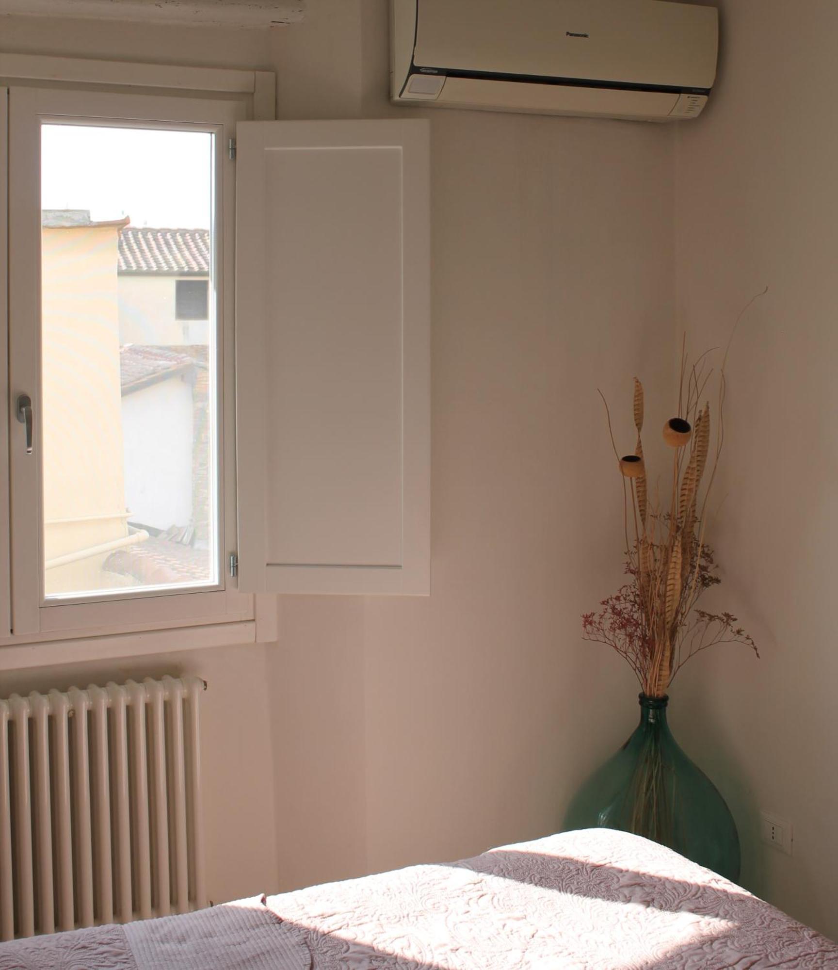 Appartamento Luminoso E Silenzioso Centro Firenze Luaran gambar